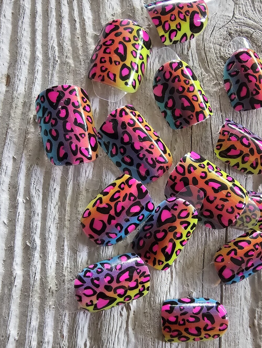 imPRESS No Glue Press-On Nails - Picture 2 of 3
